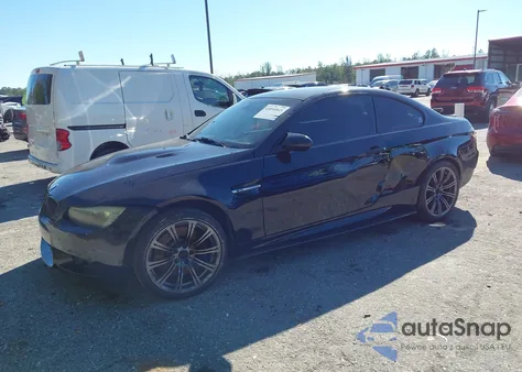 2011 BMW M3 z USA, uszkodzony, nr VIN WBSKG9C5XBE645916
